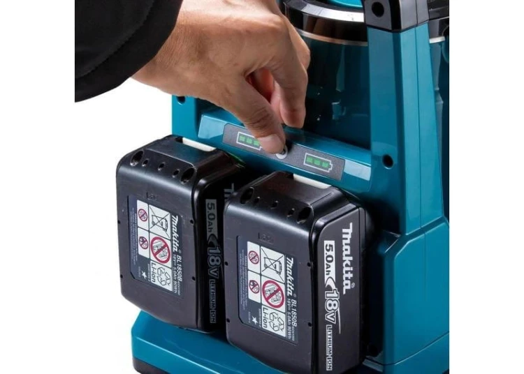 MAKITA KT001GZ AKUMULATOROWY CZAJNIK 40V Max 0,8 L