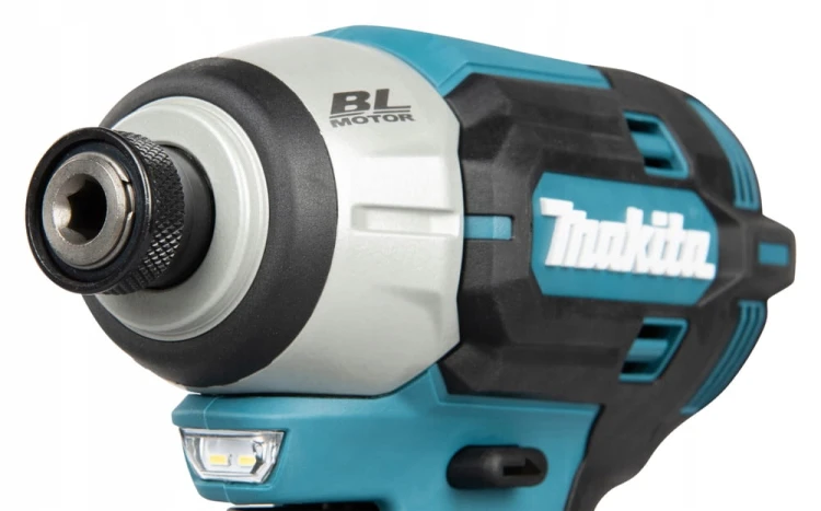 ZAKRĘTARKA UDAROWA AKU 1/4" 210Nm MAKITA DTD201Z 4 BIEGI MOCNA 18V LXT